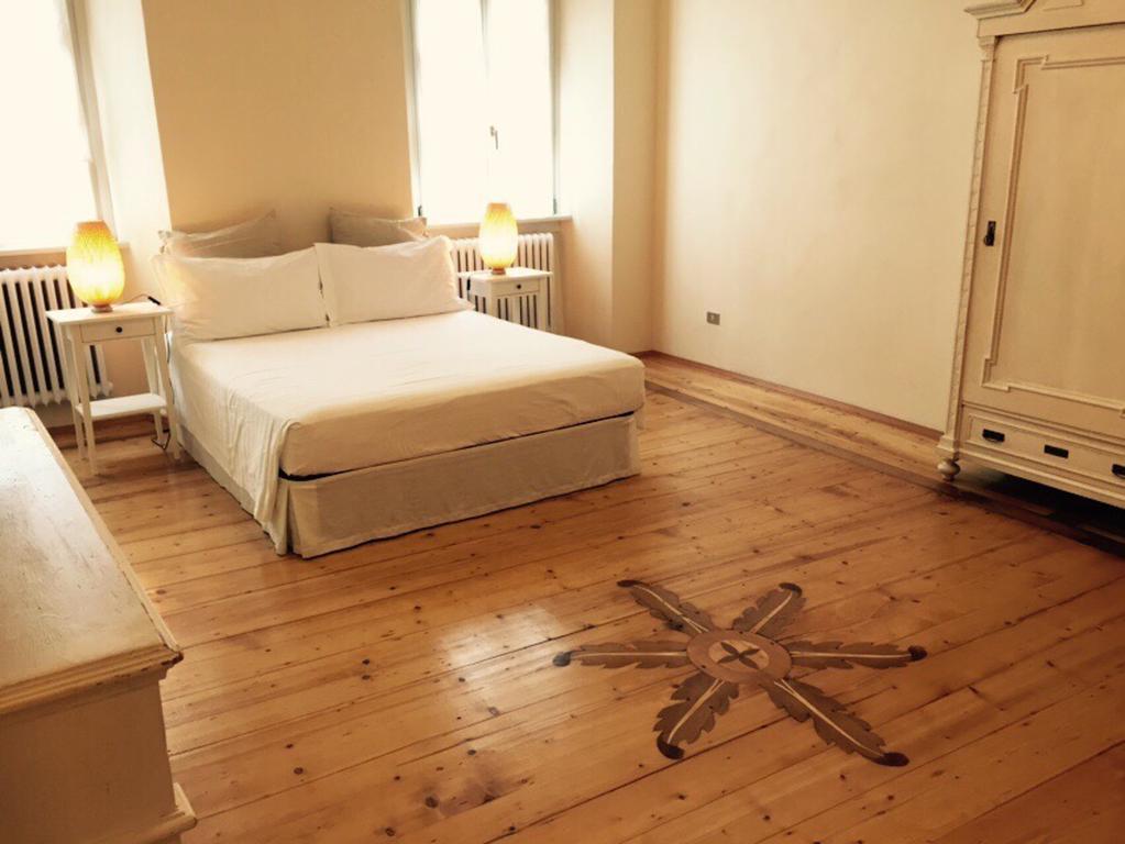 Al Cavour 34 Bed and Breakfast Trento Værelse billede