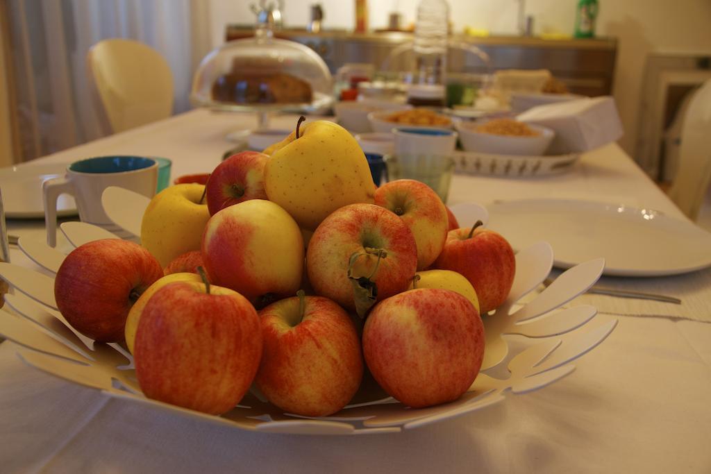 Al Cavour 34 Bed and Breakfast Trento Eksteriør billede