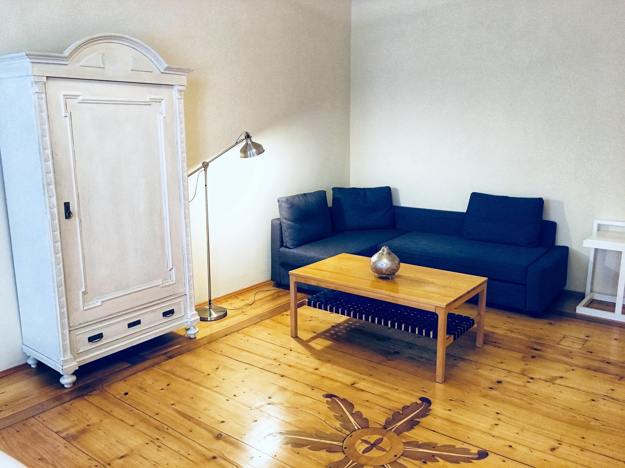 Al Cavour 34 Bed and Breakfast Trento Eksteriør billede