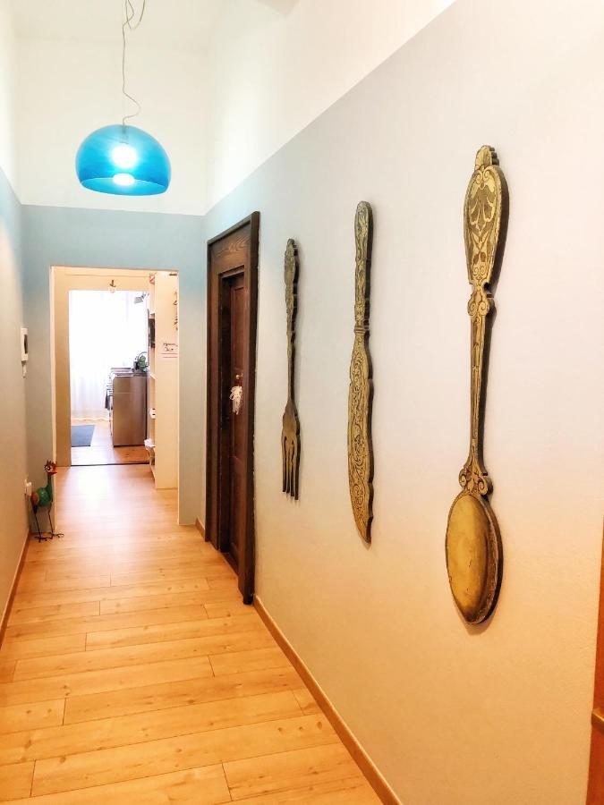 Al Cavour 34 Bed and Breakfast Trento Eksteriør billede