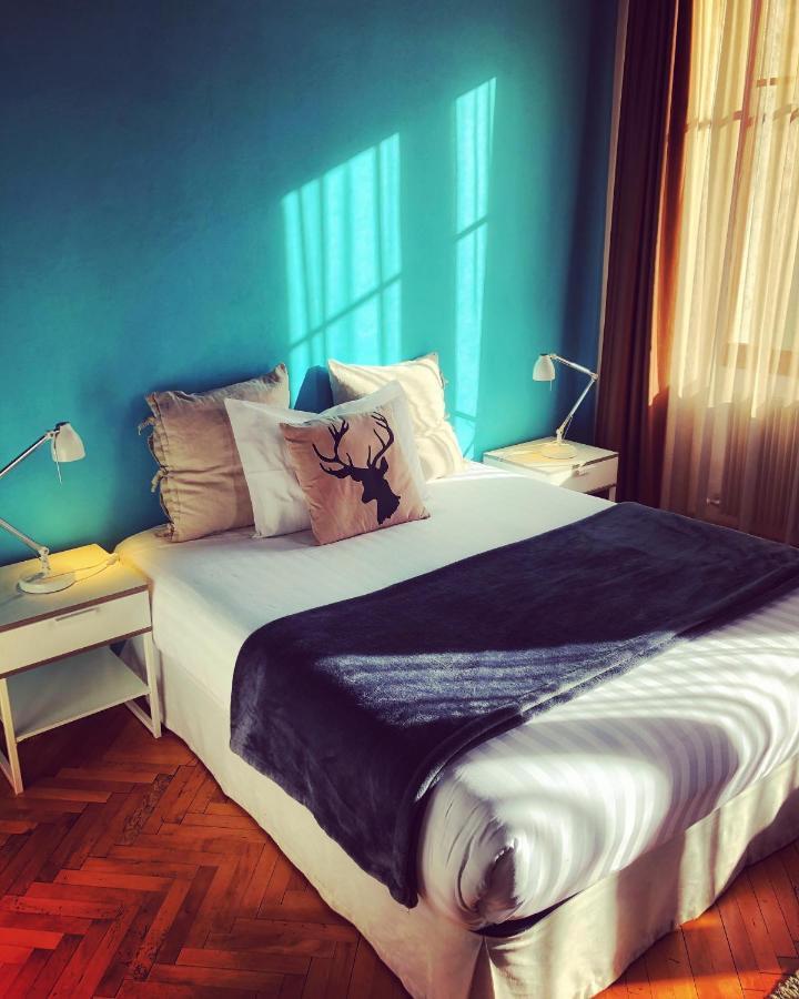 Al Cavour 34 Bed and Breakfast Trento Eksteriør billede